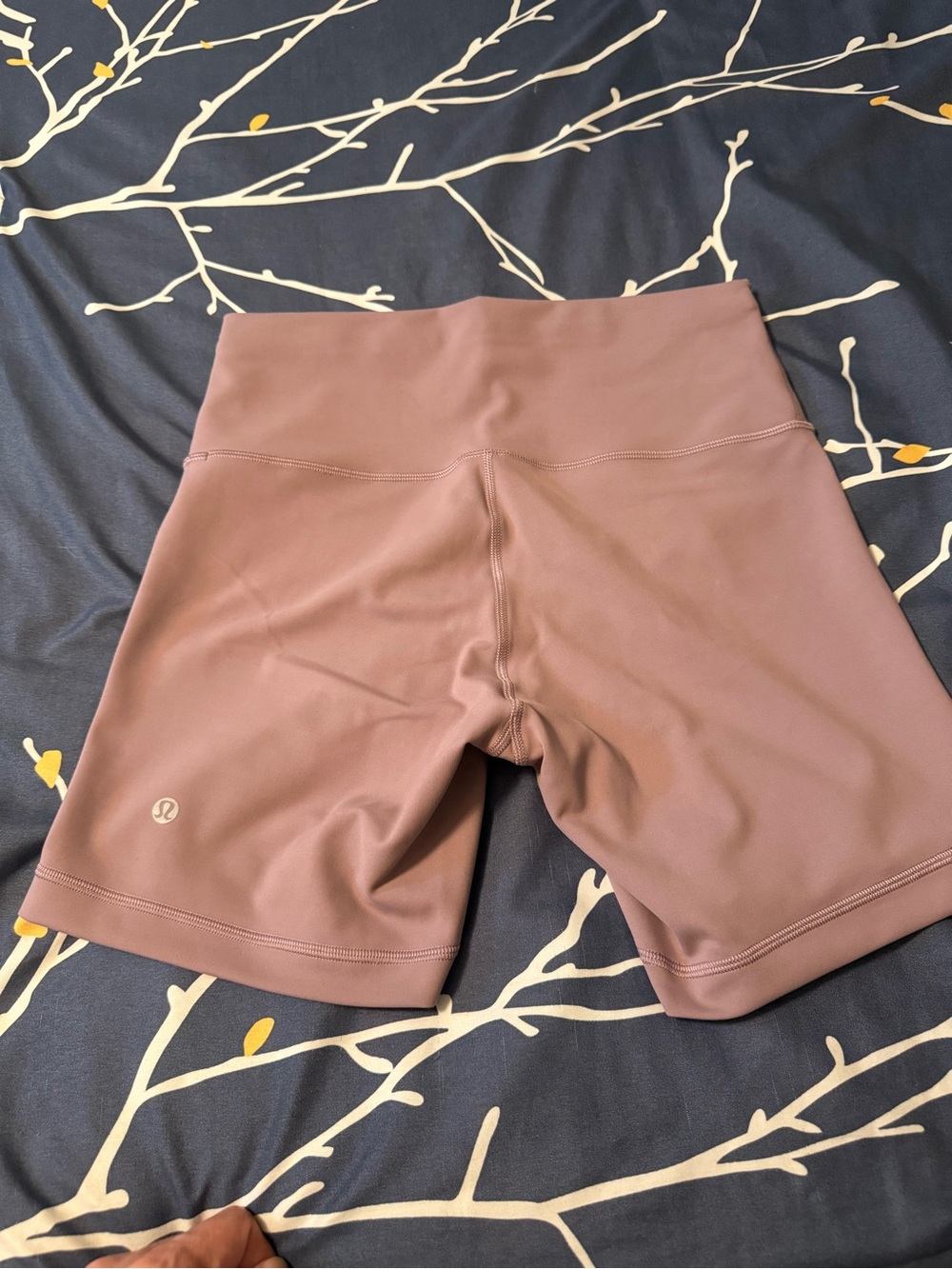 Lululemon Wunder Train HR, Biker Shorts, Size 8, 6”